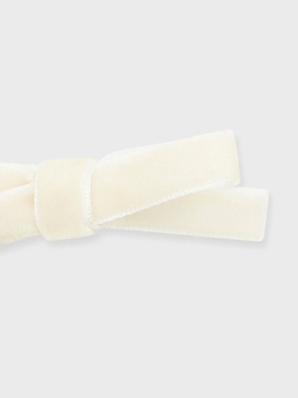 White Small Velvet Bow Clips Set of 2 Online now