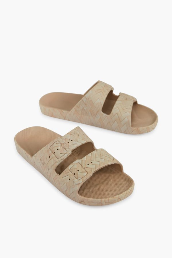 Bali On Sands Moses Sandals Fashion