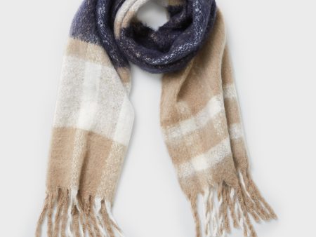 Trench Tartan Isla Boucle Scarf Online Sale