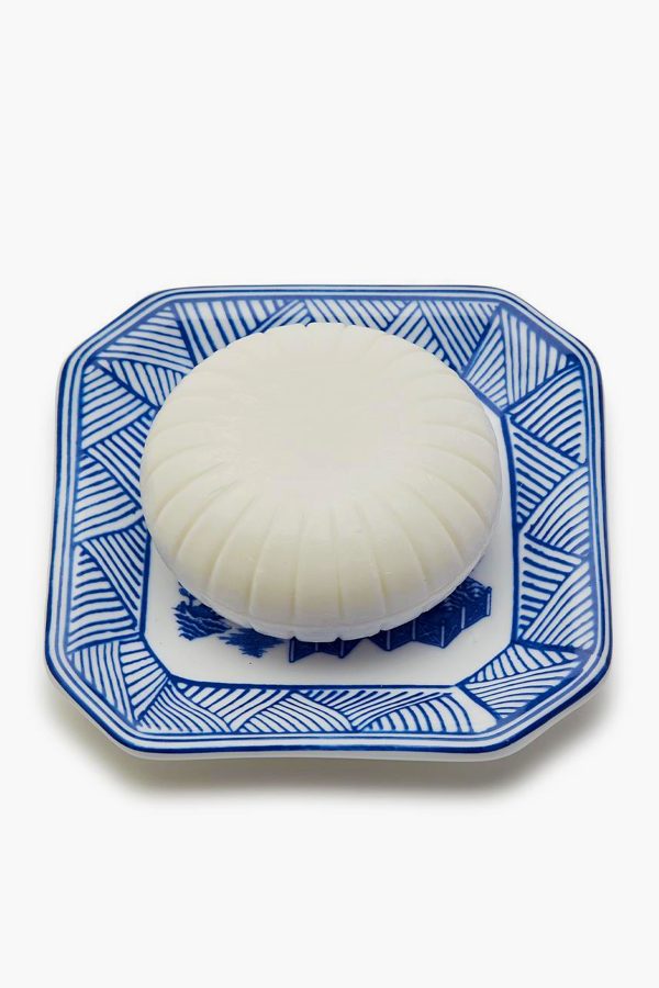 Blue Willow Sandalwood Soap with Porcelain Tray Online